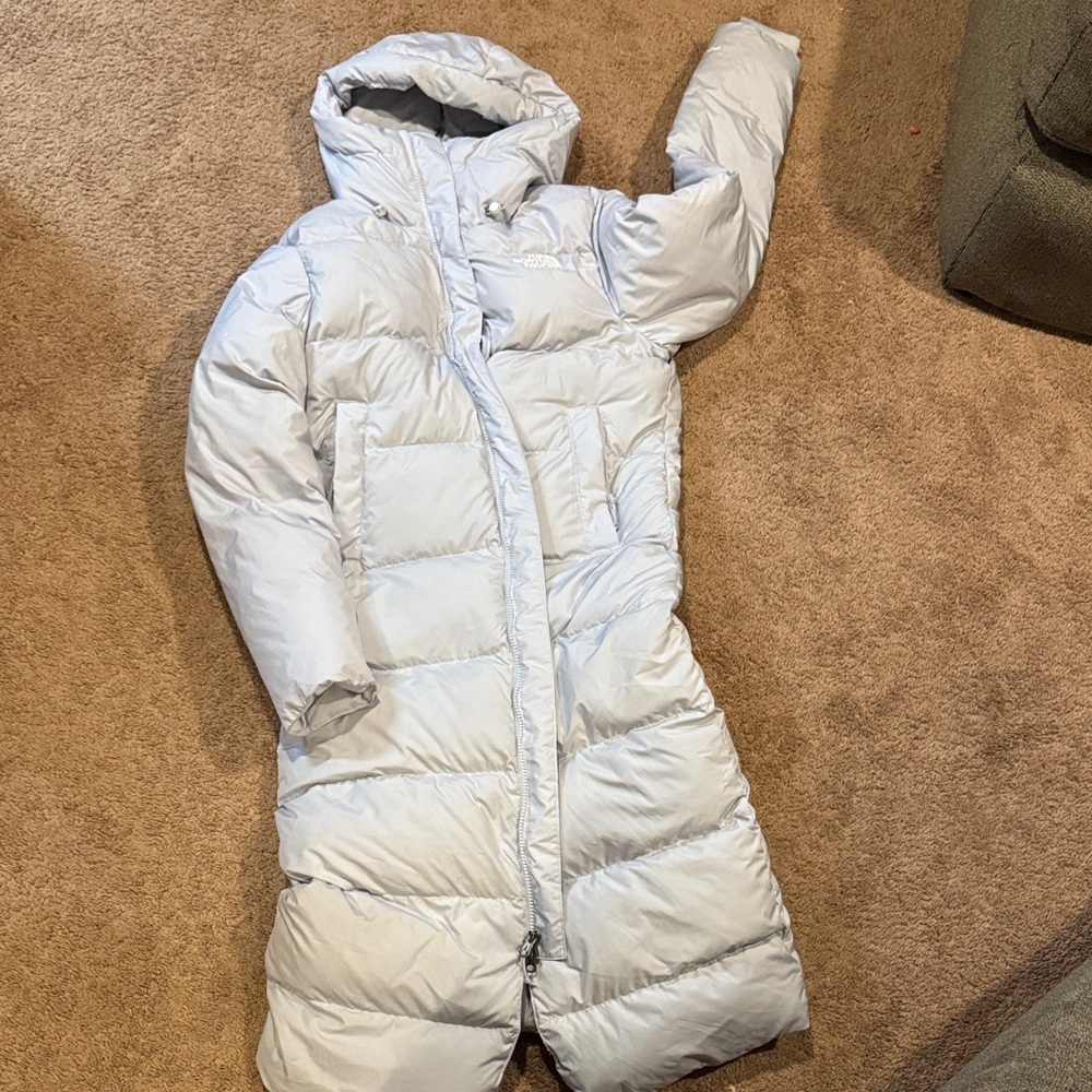 The North Face Women's Light Gray Puffy Jacket with Hood